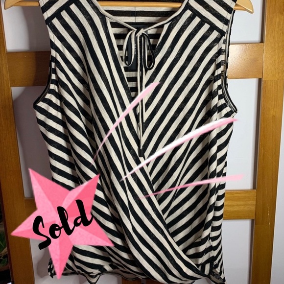 Kenneth Cole sleeveless top - Picture 1 of 3